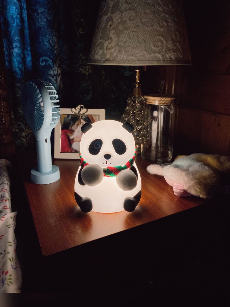 Cooksyy SoftGlow Panda Lamp