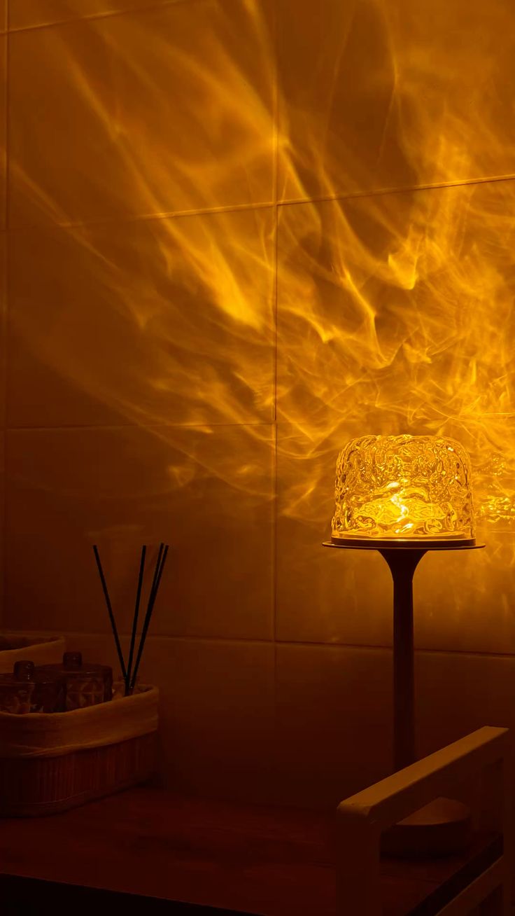 LuxeGlow™ Lamp