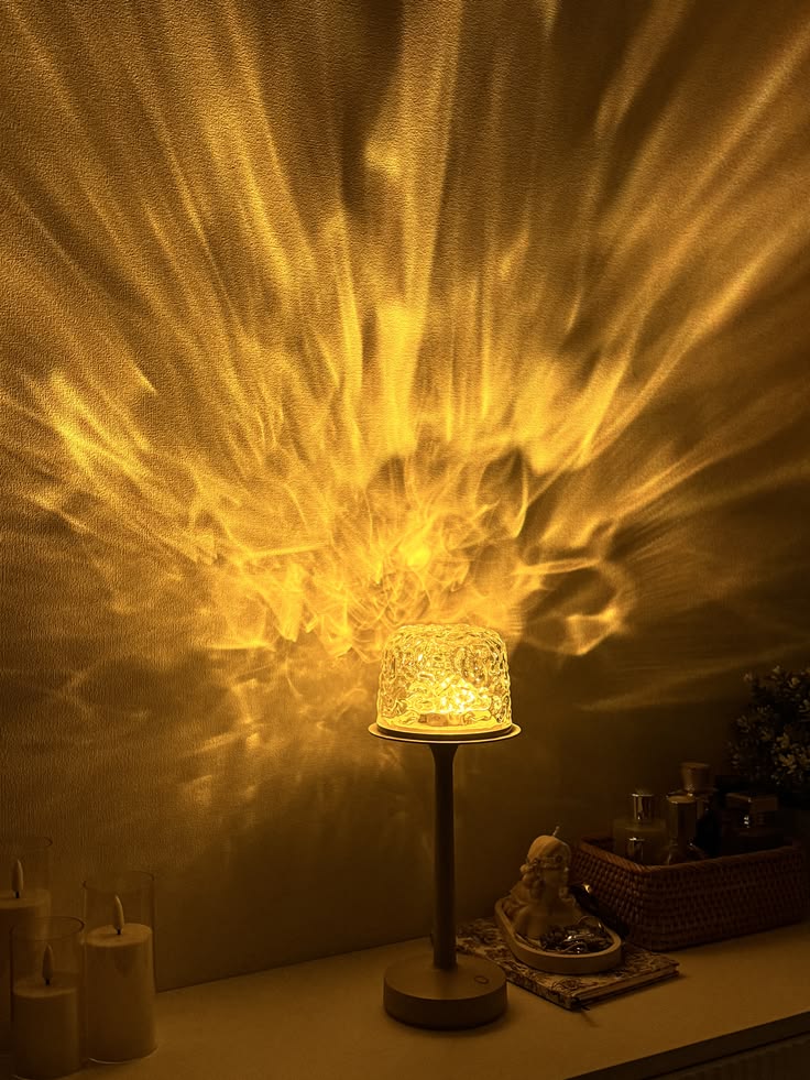 LuxeGlow™ Lamp